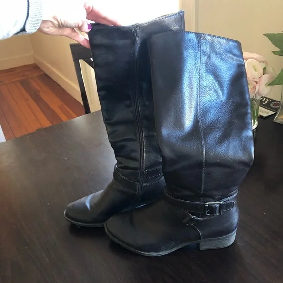 Kohl’s Brown knee-high faux leather boots - Picture 4 of 16